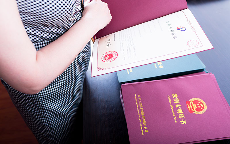 專利權利要求書有哪些類型？該如何撰寫權利要求？